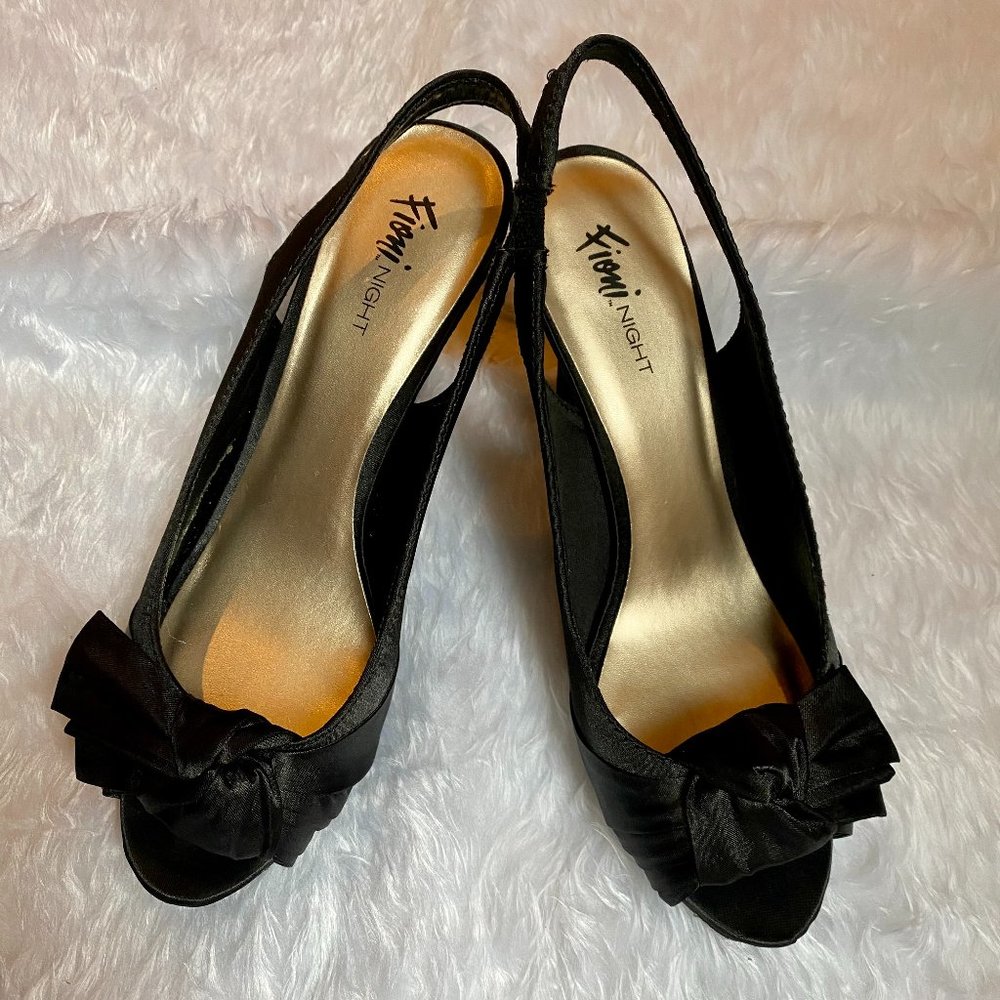Fioni Black Peep Toe Slingbacks Sz 8.5